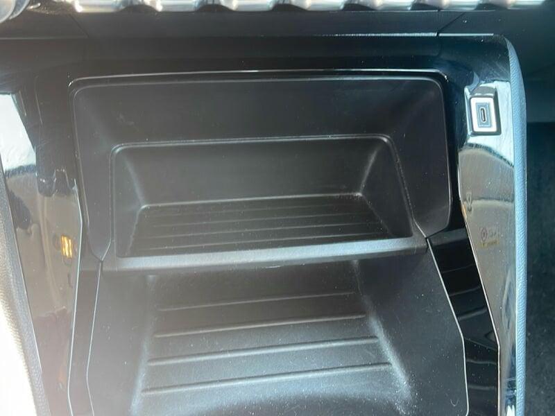 Peugeot 208 II 2023 1.2 puretech Active s&s 75cv