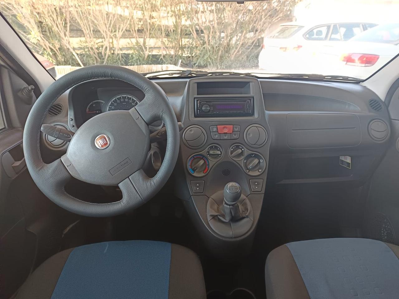 Fiat Panda 2012 - 1.2 benzina Lb automobili