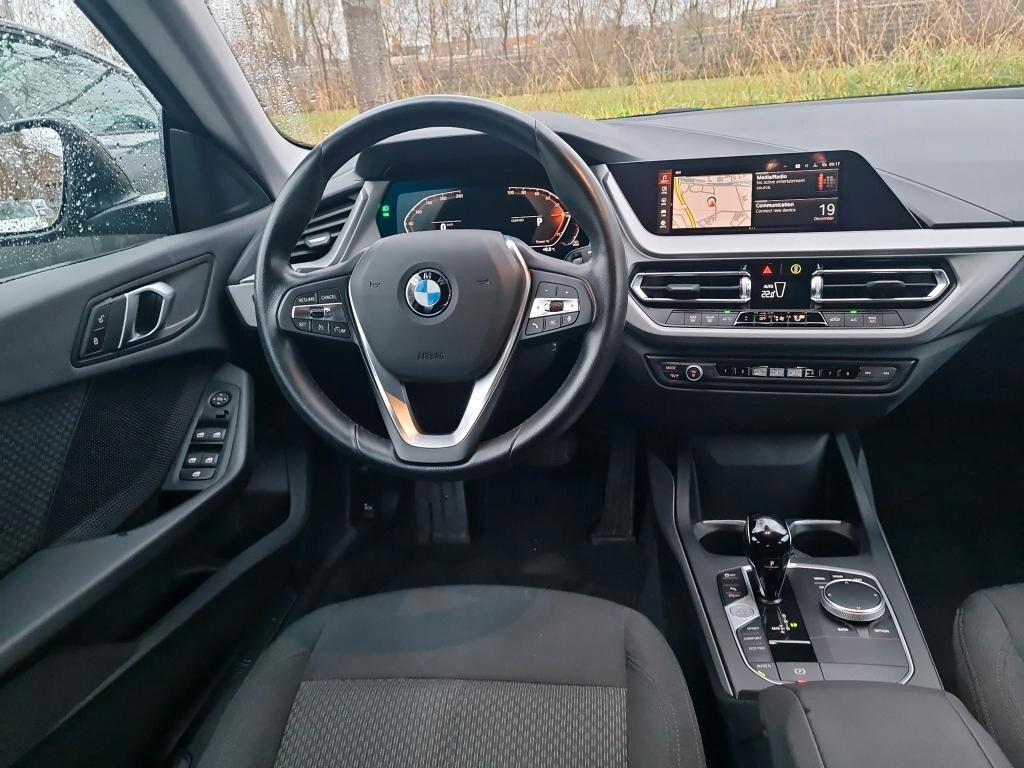 BMW 216D GRAN COUPE 115CV STEPTRONIC BUSINESS ADVANTAGE ( FARI LED - BMW DIGITAL COCKPIT - NAVI - MIRROR - PDC )