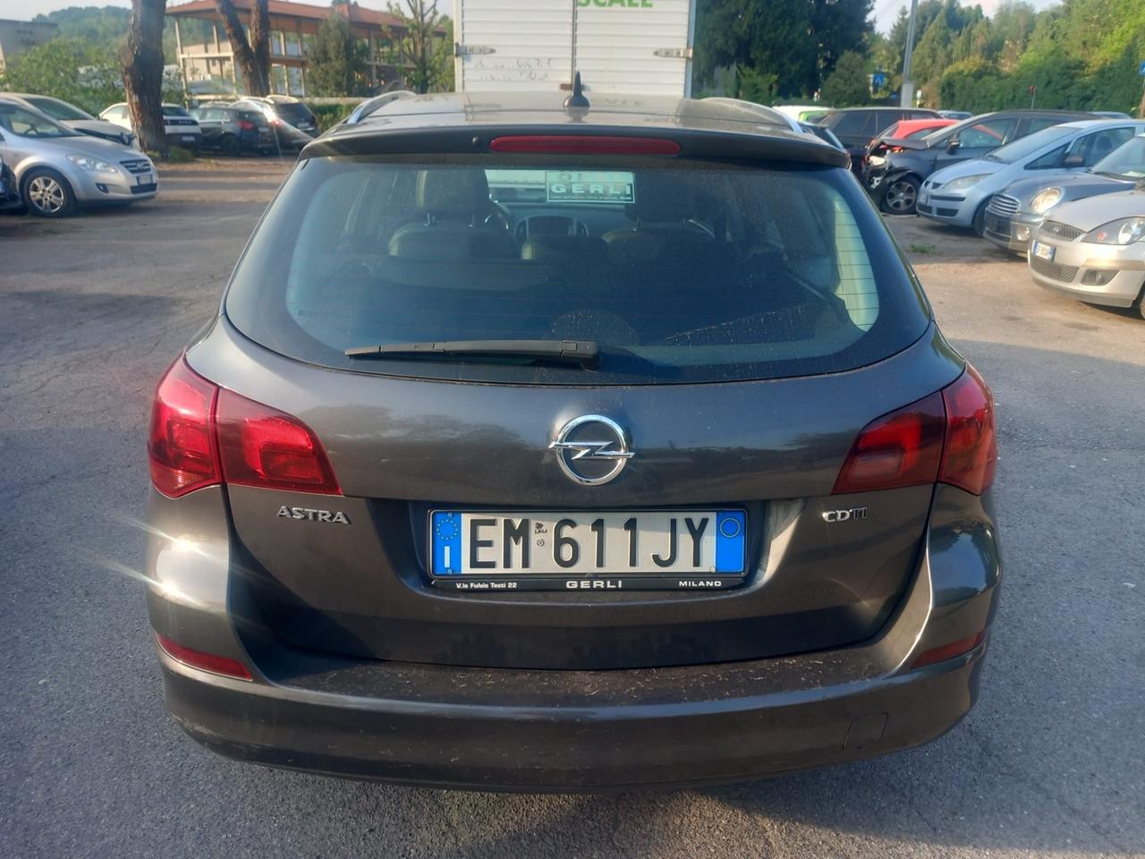 Opel Astra 1.7 CDTI 125CV Sports Tourer Cosmo