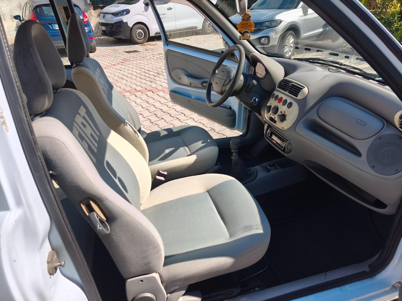 Fiat 600 1.1 Active