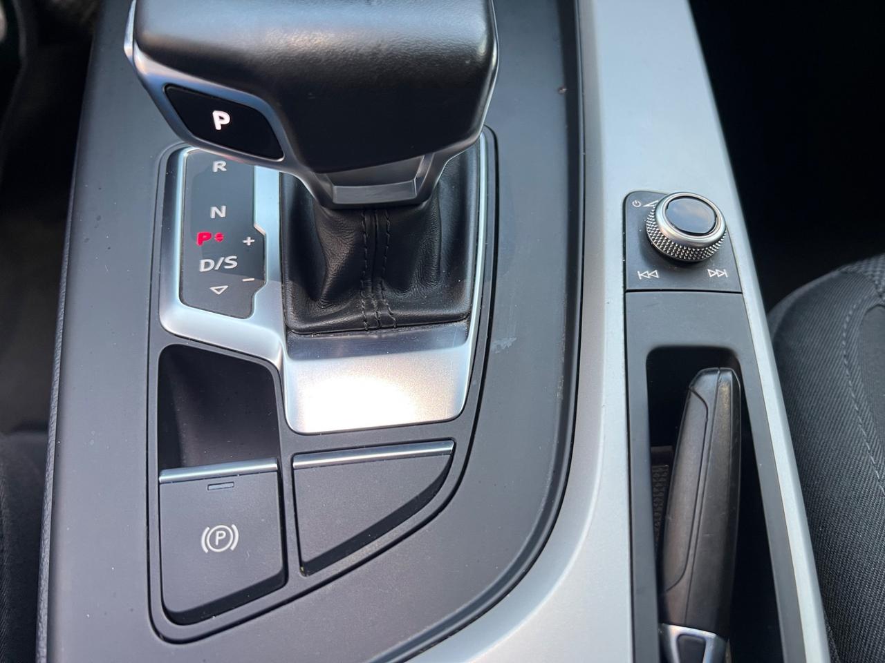 Audi A4 Avant 35 TDI/163 CV S tronic Business