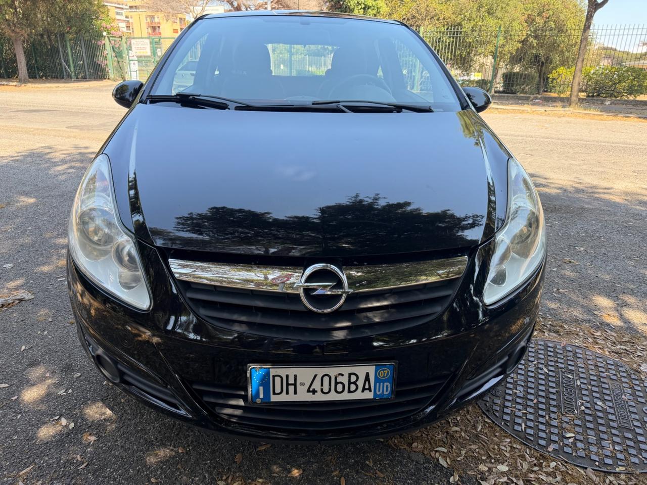 Opel Corsa 1.2 3 porte Enjoy