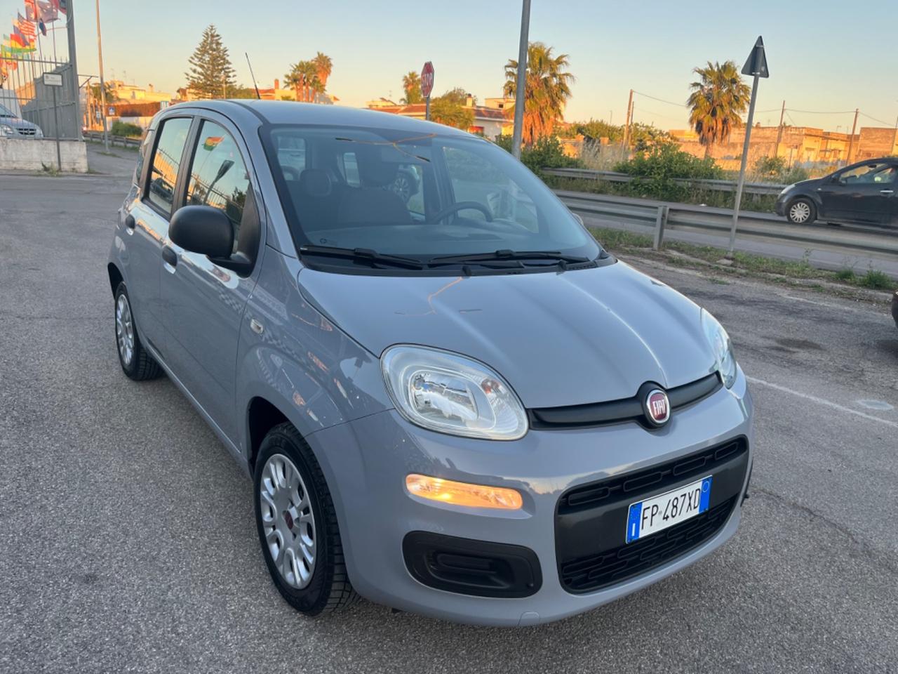 Fiat Panda 1.2 Lounge Unipro 2018