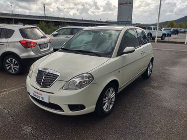 Lancia Ypsilon 1.4 Platino Ecochic GPL