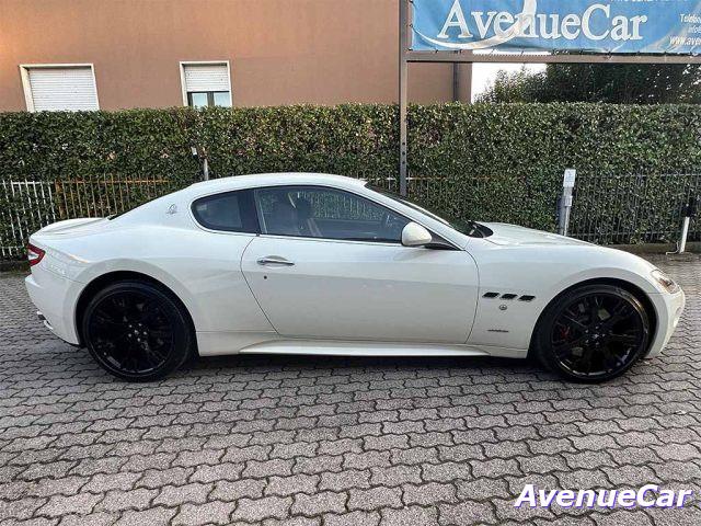 MASERATI GranTurismo 4.7 S (AUTOMATICA CON LEVA) NAVIGATORE CERCHI 20"