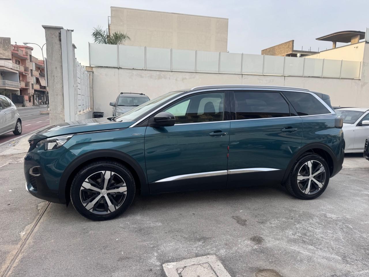 Peugeot 5008 1.6 DIESEL 120CV GT Line 2017