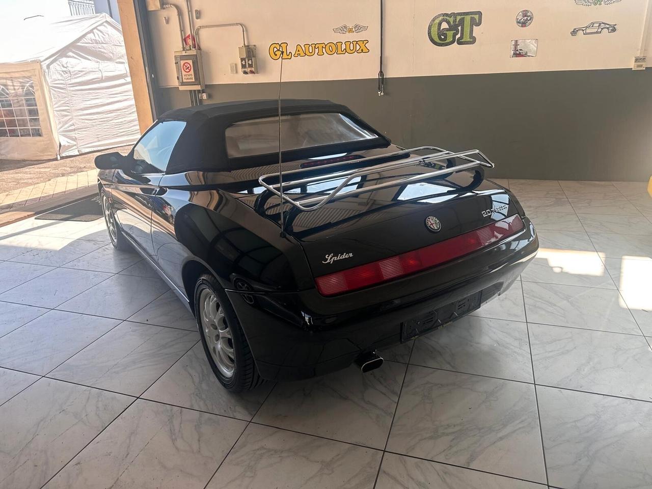 Alfa Romeo GTV Spider 2.0i 16V Twin Spark cat L