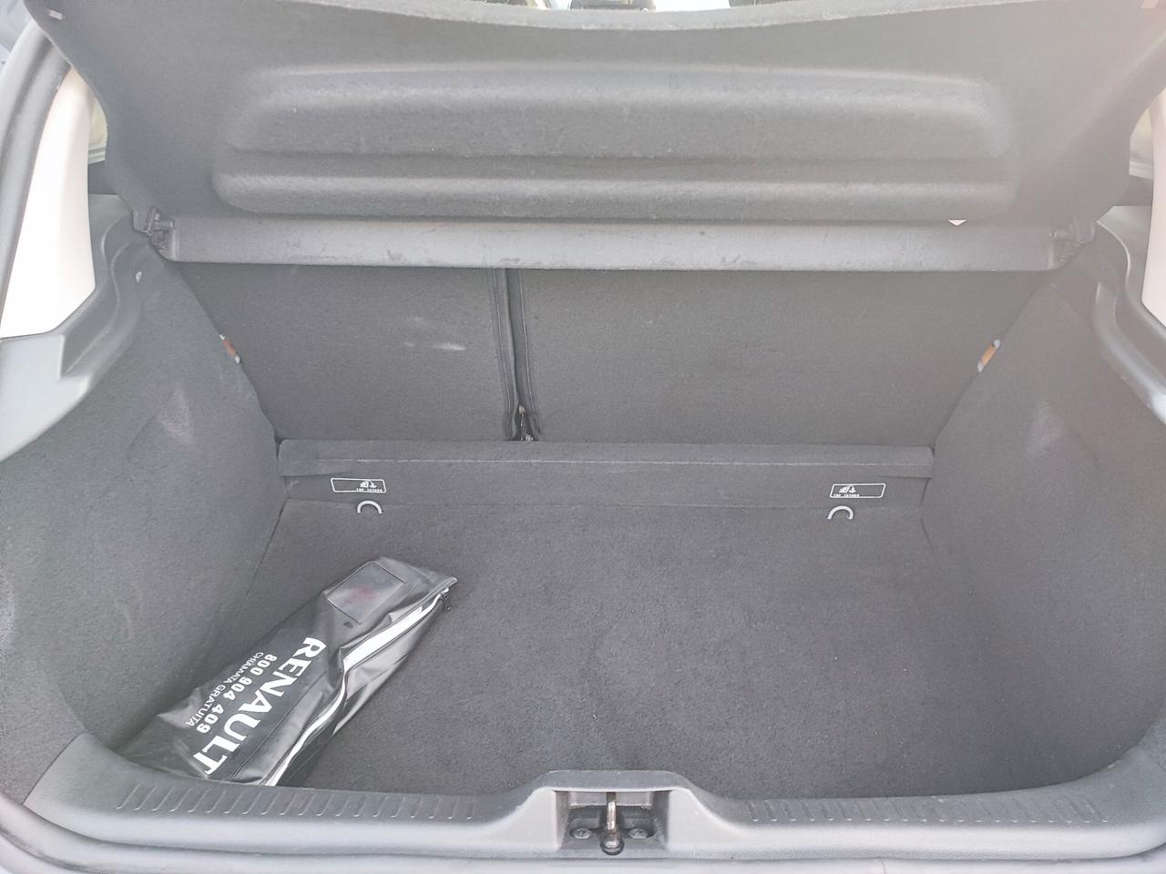 Renault Clio dCi 8V 75 CV 5 porte Moschino Life