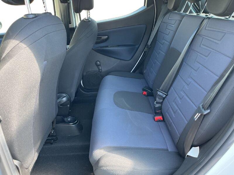 Lancia Ypsilon NUOVA My24 402 Platino 1.0