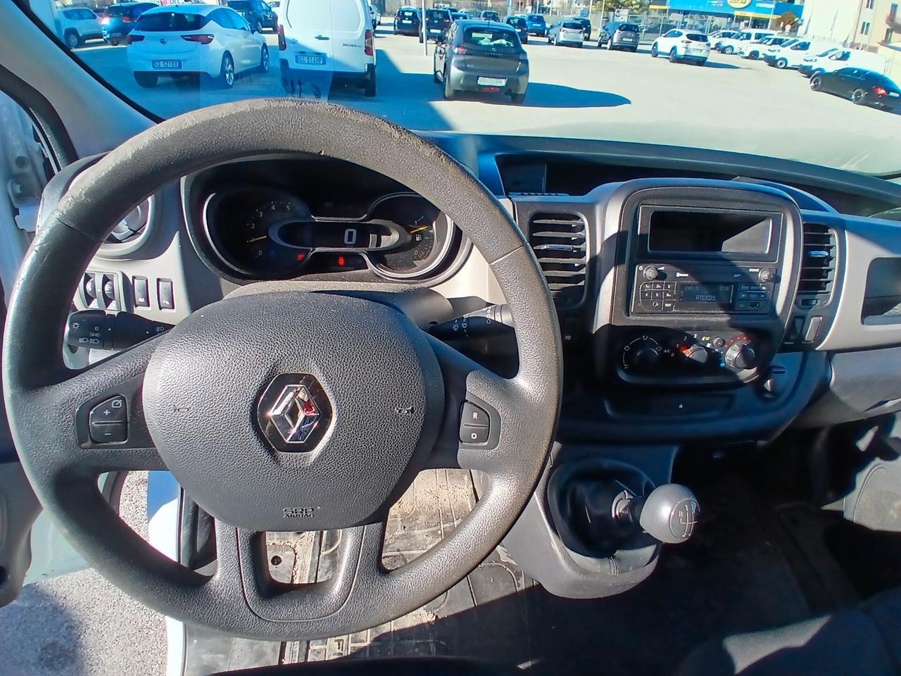 Renault TRAFIC 1.6 DCI 120 CV 2016 3 POSTI