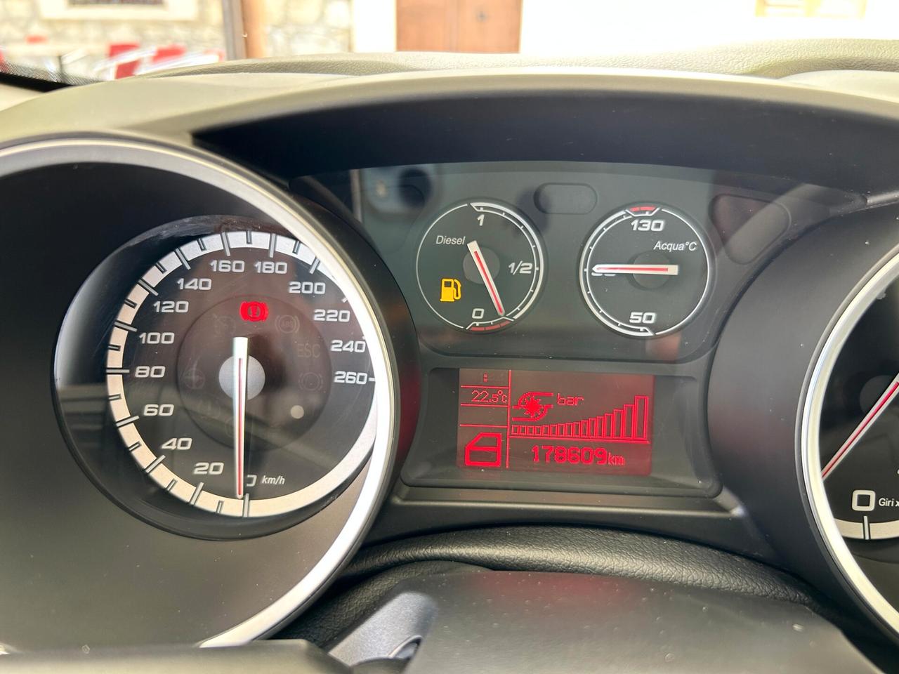 Alfa Romeo Giulietta 1.6 JTDm-2 105 CV Progression