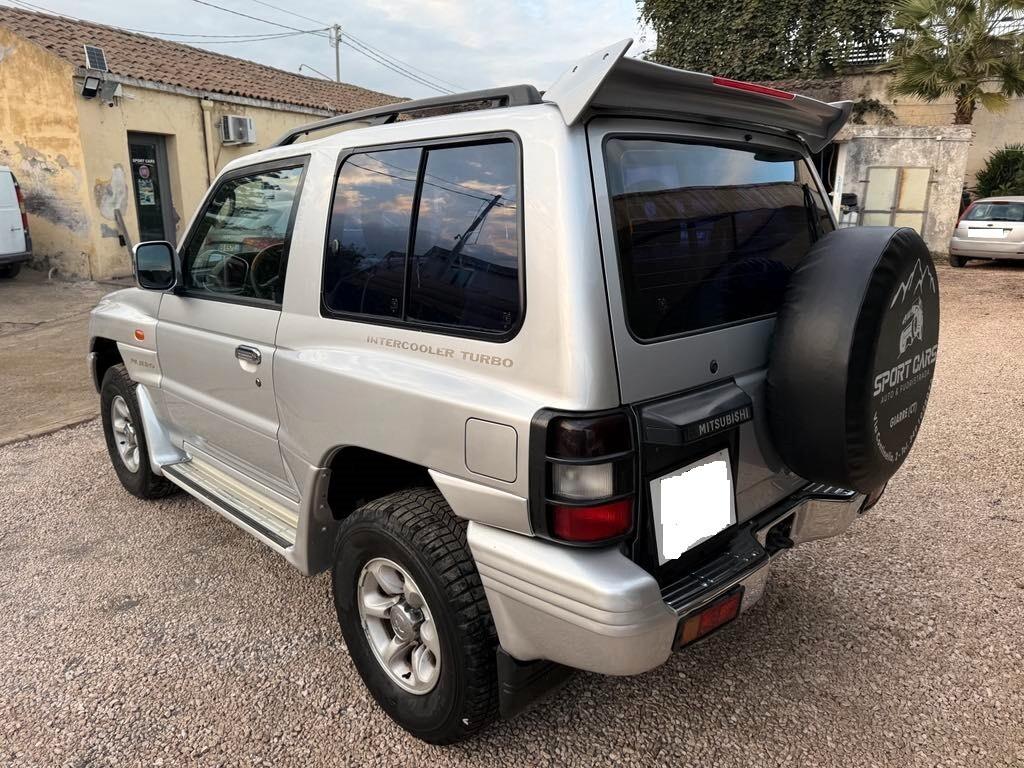 Mitsubishi Pajero 2.5 TDI Metal-top S.S. GLS Target