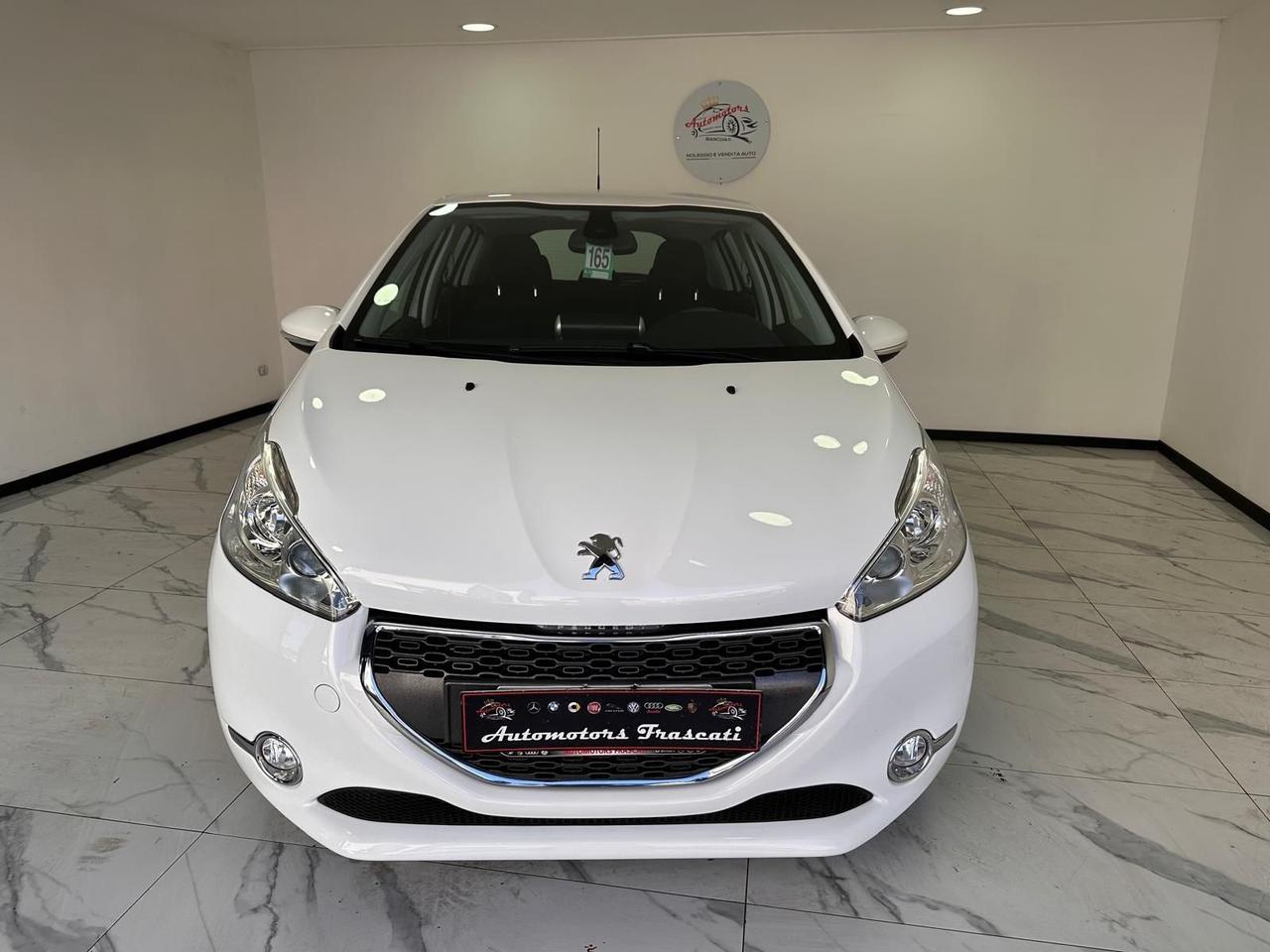 Peugeot 208 1.2 VTi 82 CV 5 porte Allure