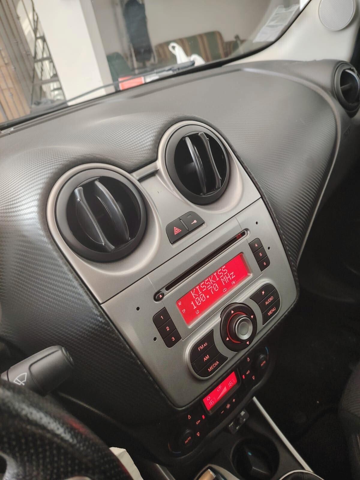 Alfa Romeo MiTo 1.3 JTDm-2 95 CV S&S exclusive2013