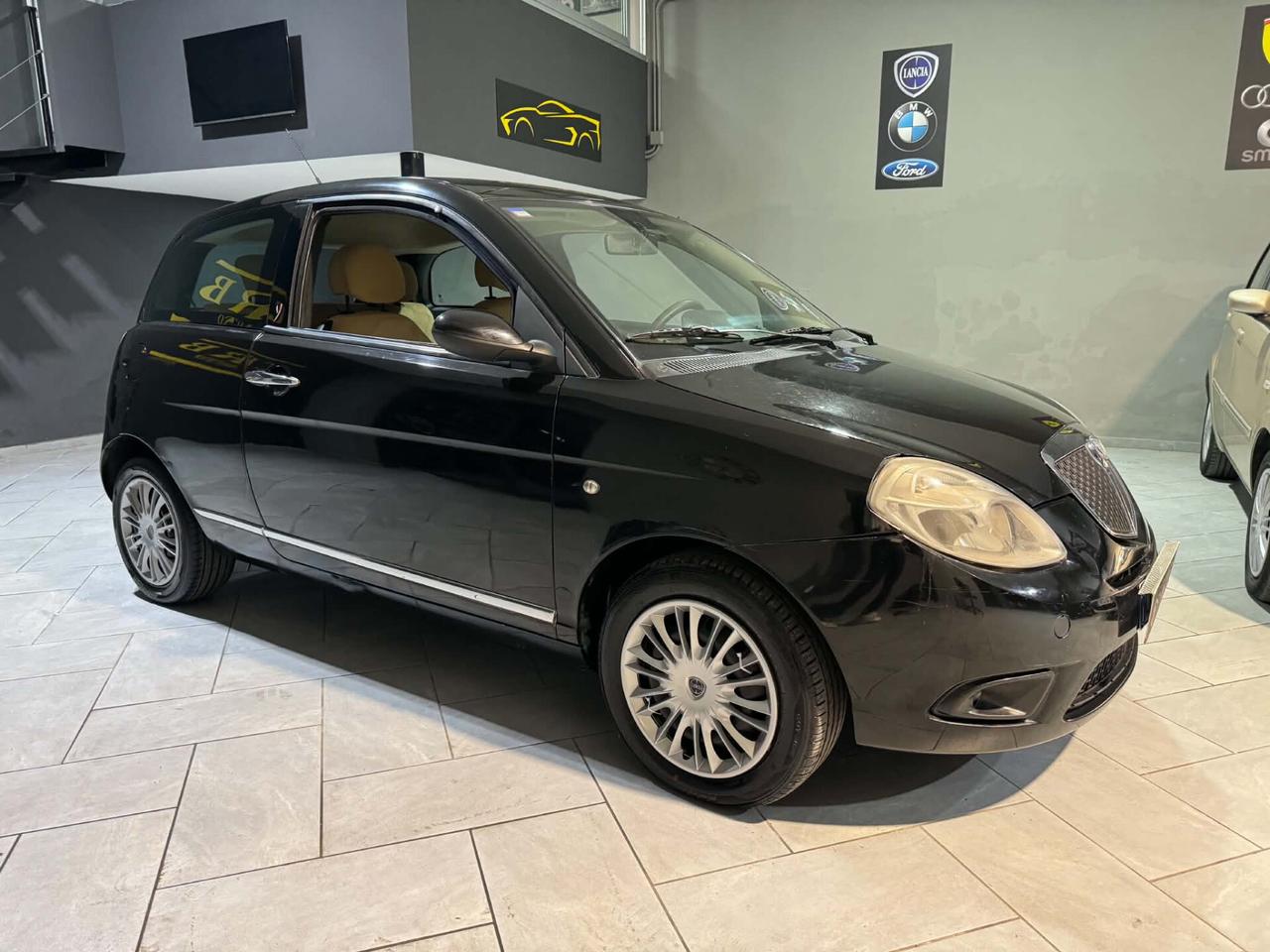 Lancia Ypsilon 1.3 MJT 75 CV Oro GARANZIA12MESI