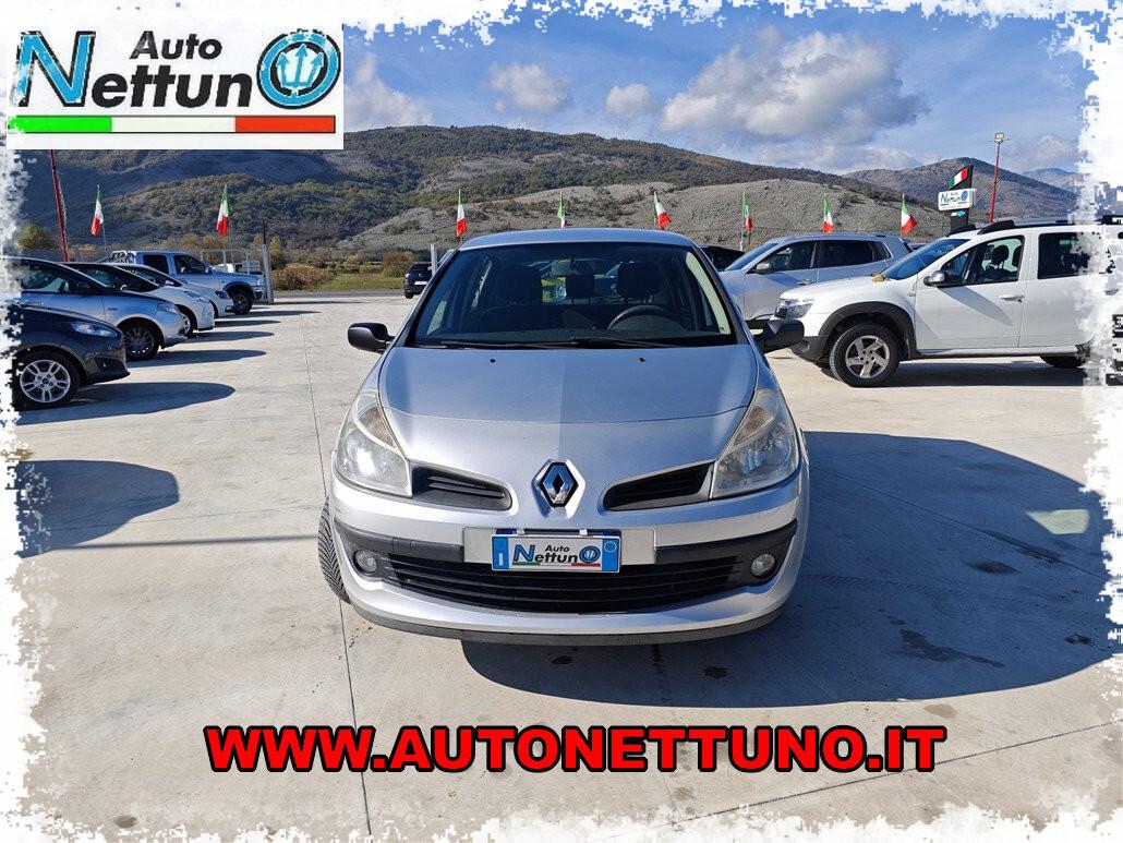 Renault Clio Storia 1.2 16V 5 porte Dynamique