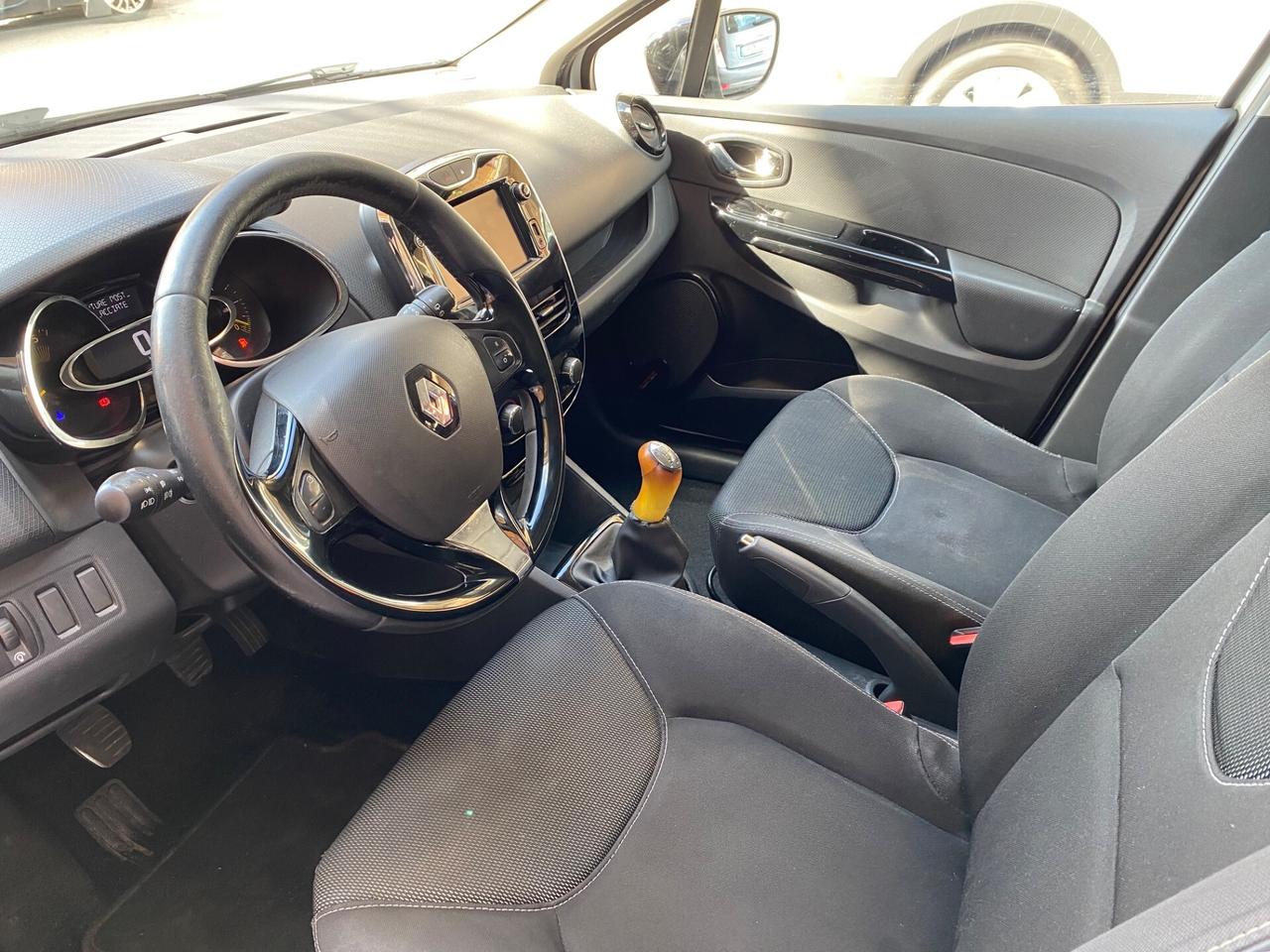 Renault Clio Sporter 1.5 dCi 8V 75CV Live