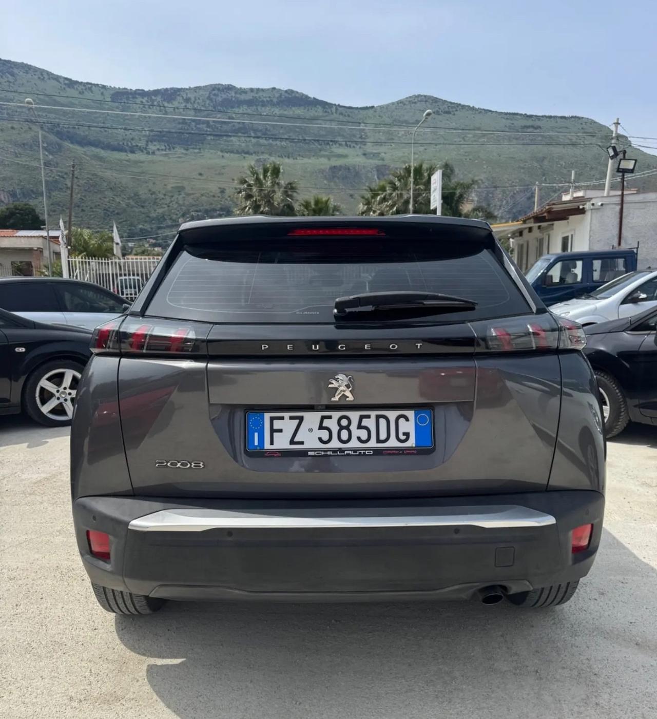 Peugeot 2008 BlueHDi 100 S&S Allure
