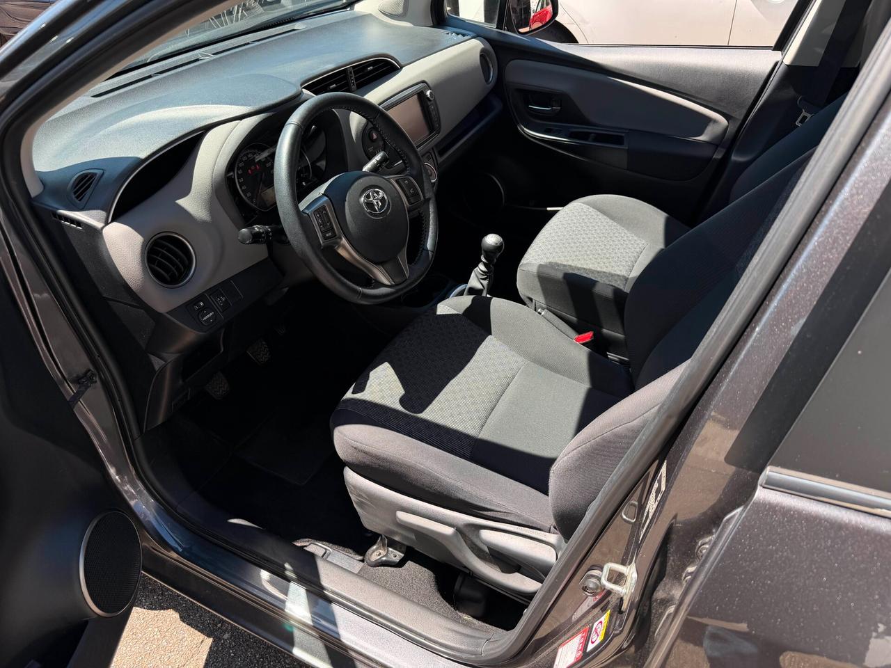 Toyota Yaris 1.3 Active NEOPATENTATI