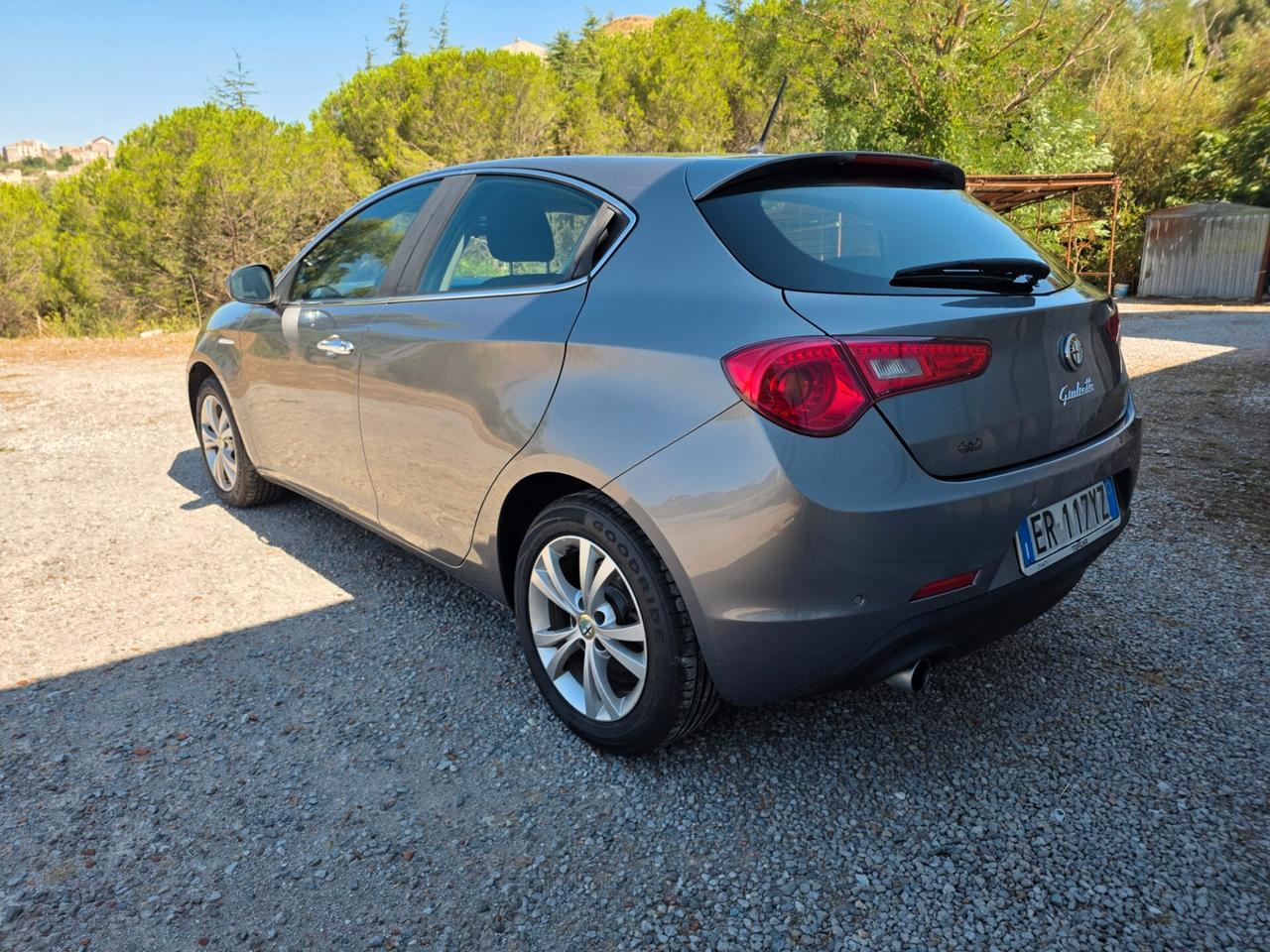 Alfa Romeo Giulietta 1.6 JTDm-2 105 CV Distinctive