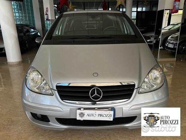 MERCEDES CLASSE A150 BENZ del 2006con 130000KM