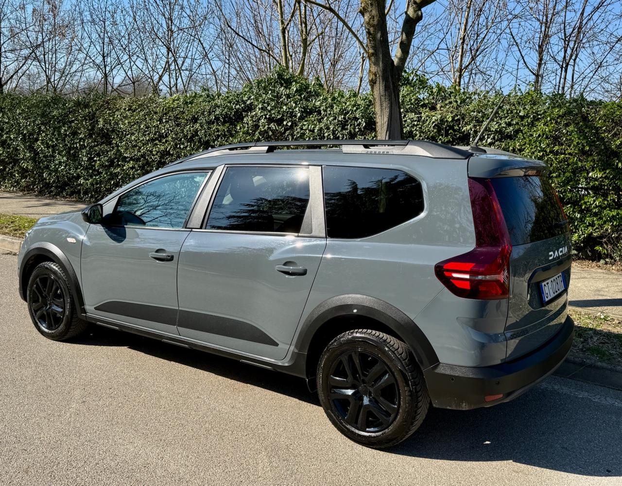 Dacia Jogger 1.0 TCe GPL CON IVA 22%-Autocarro