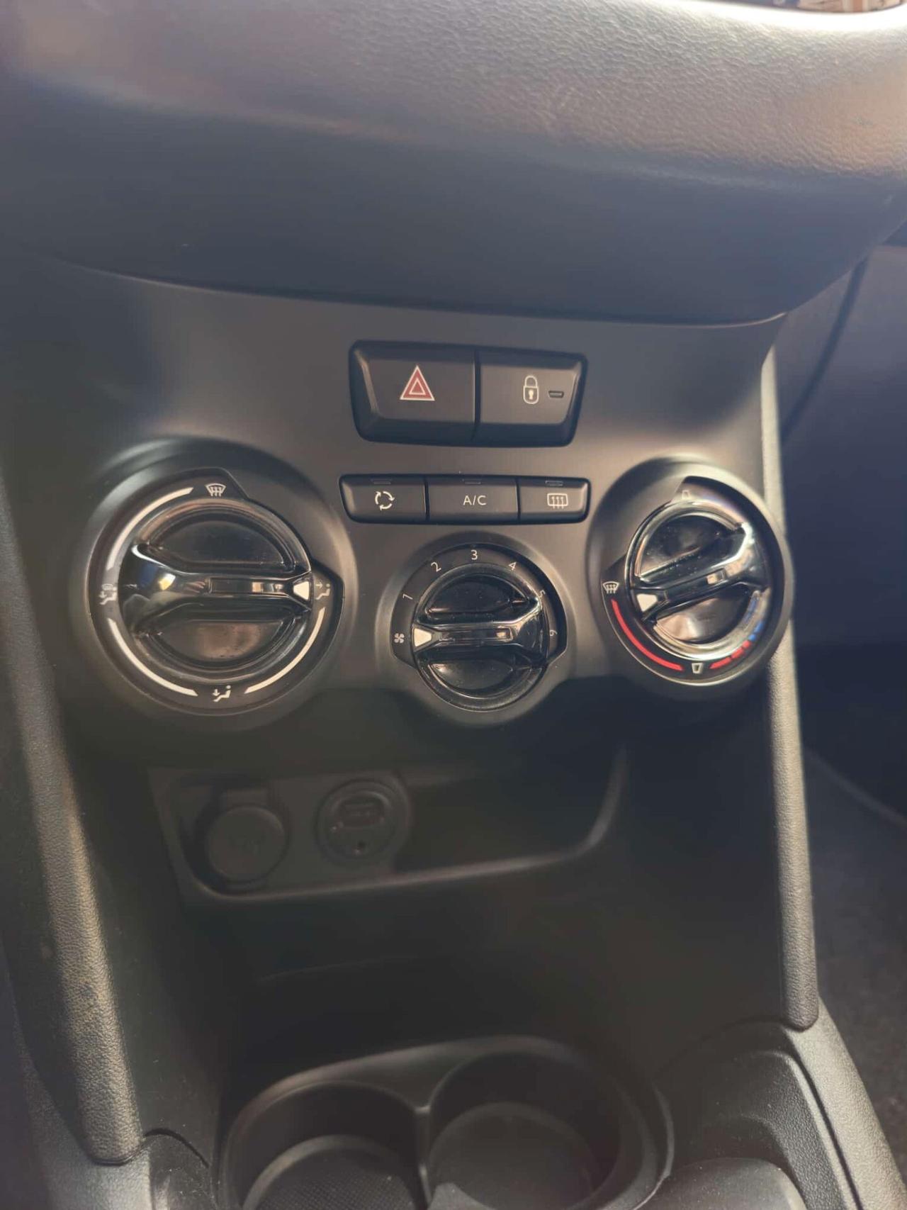 Peugeot 208 BlueHDi 75 5 porte Allure