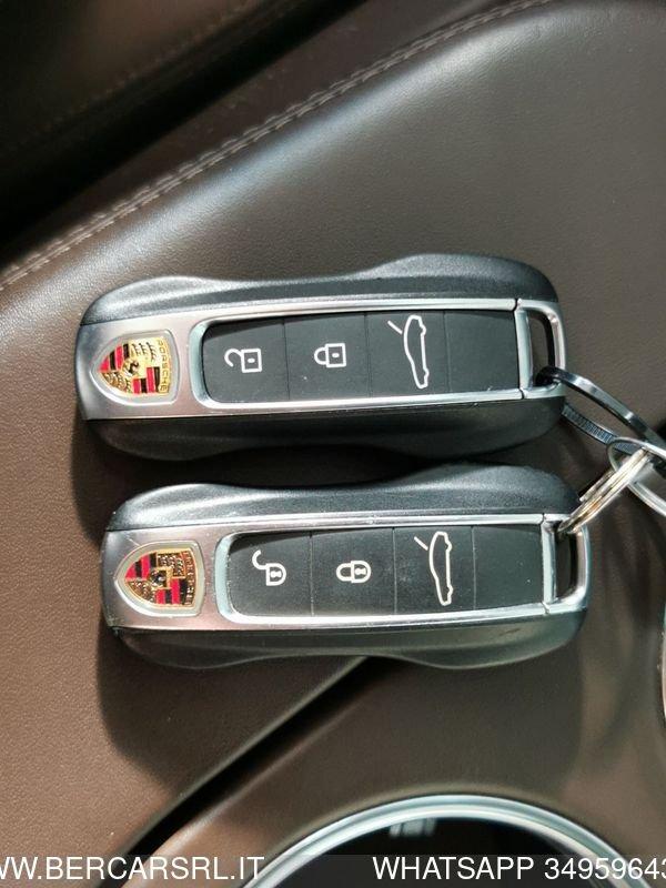 Porsche Panamera 4.0 4S Diesel*CHRONO SPORT*TETTO*SEDILI RISCALDATI*SCARICO SPORTIVO*PASM*CERCHI DA 21*
