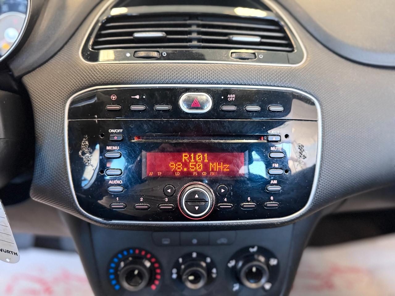 Fiat Punto 1.3 MJT II 75 CV 5 porte Street