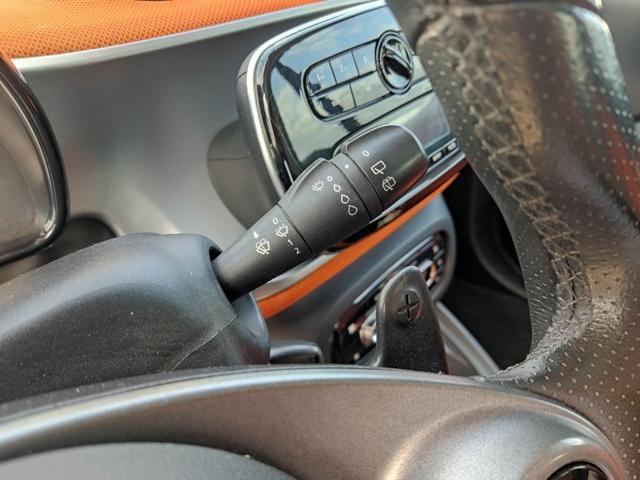 SMART ForTwo 1.0cc TWINAMIC PASSION 71CV CAMBIO AL VOLANTE