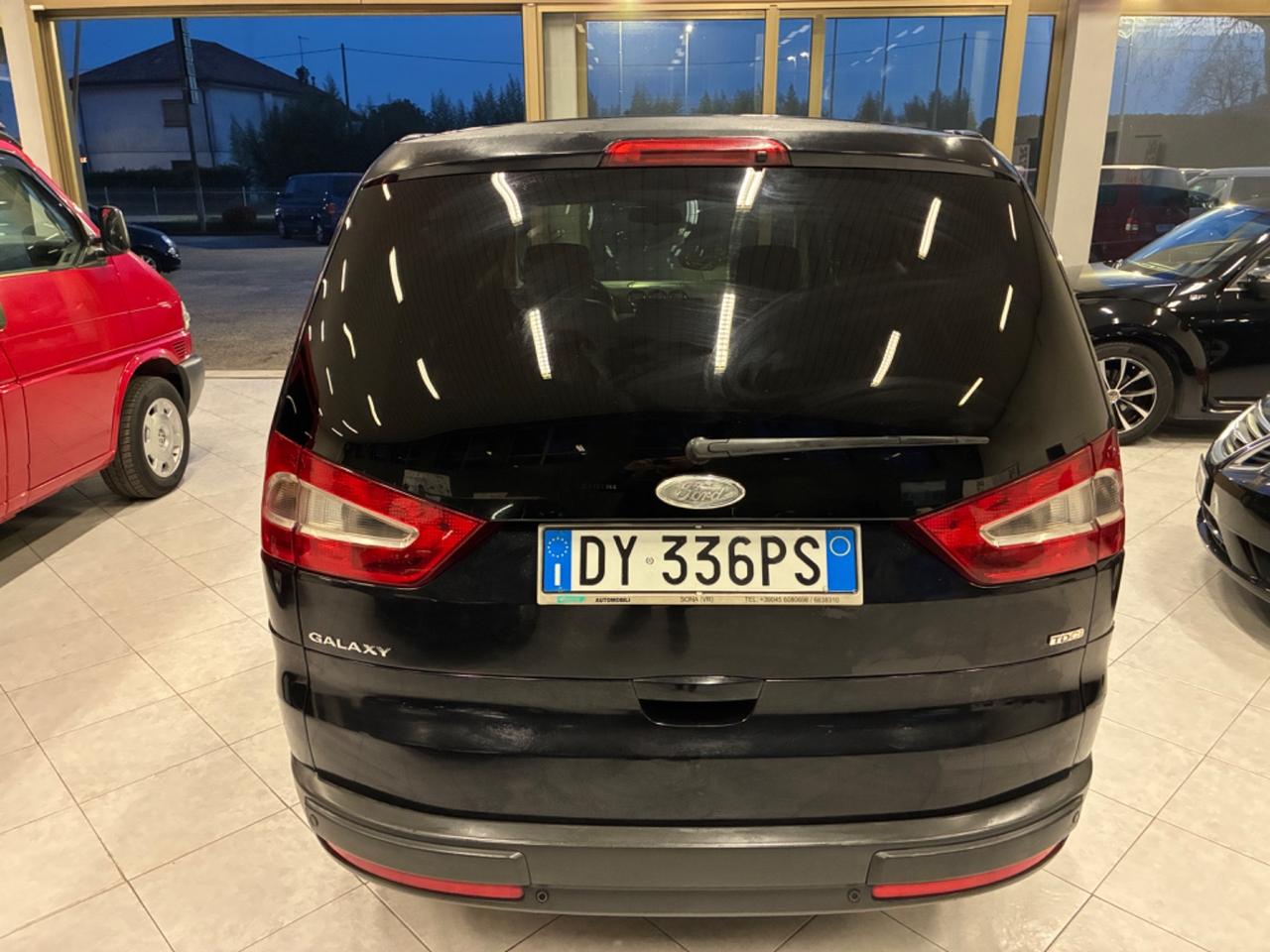 Ford Galaxy 2.0 TDCi 140 CV Titanium