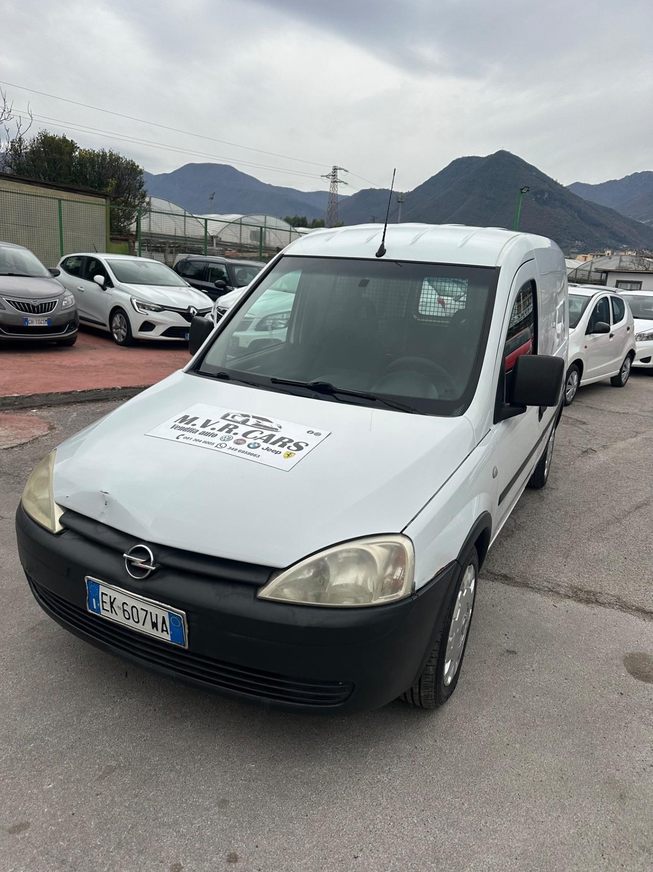 Opel Combo 13 CDTI