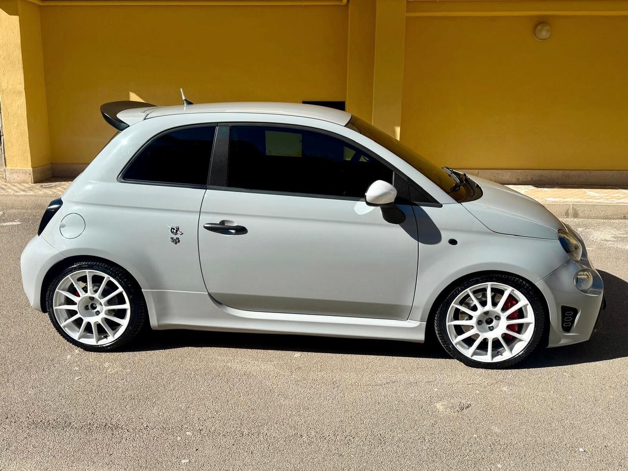 Abarth 595 1.4 Turbo T-Jet 180 CV Competizione