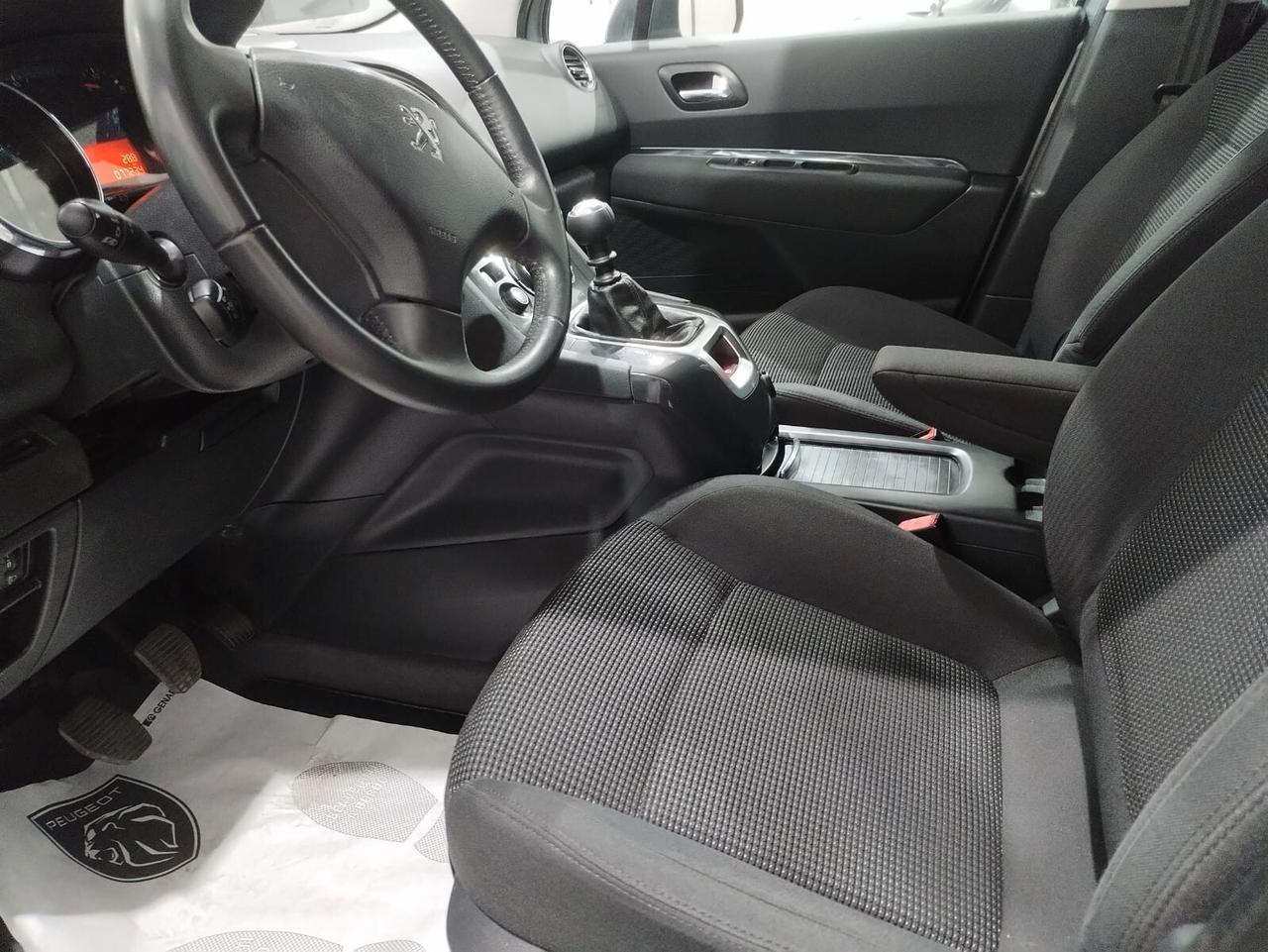 Peugeot 5008 1.6 HDi 115CV Active 7 Posti