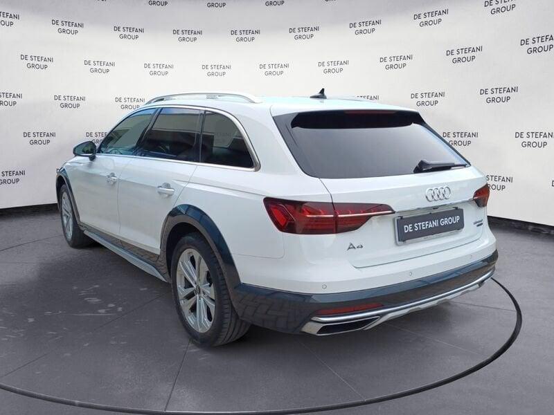 Audi A4 allroad quattro A4 Allroad 40 2.0 tdi mhev Identity Contrast quattro 204cv s-tronic