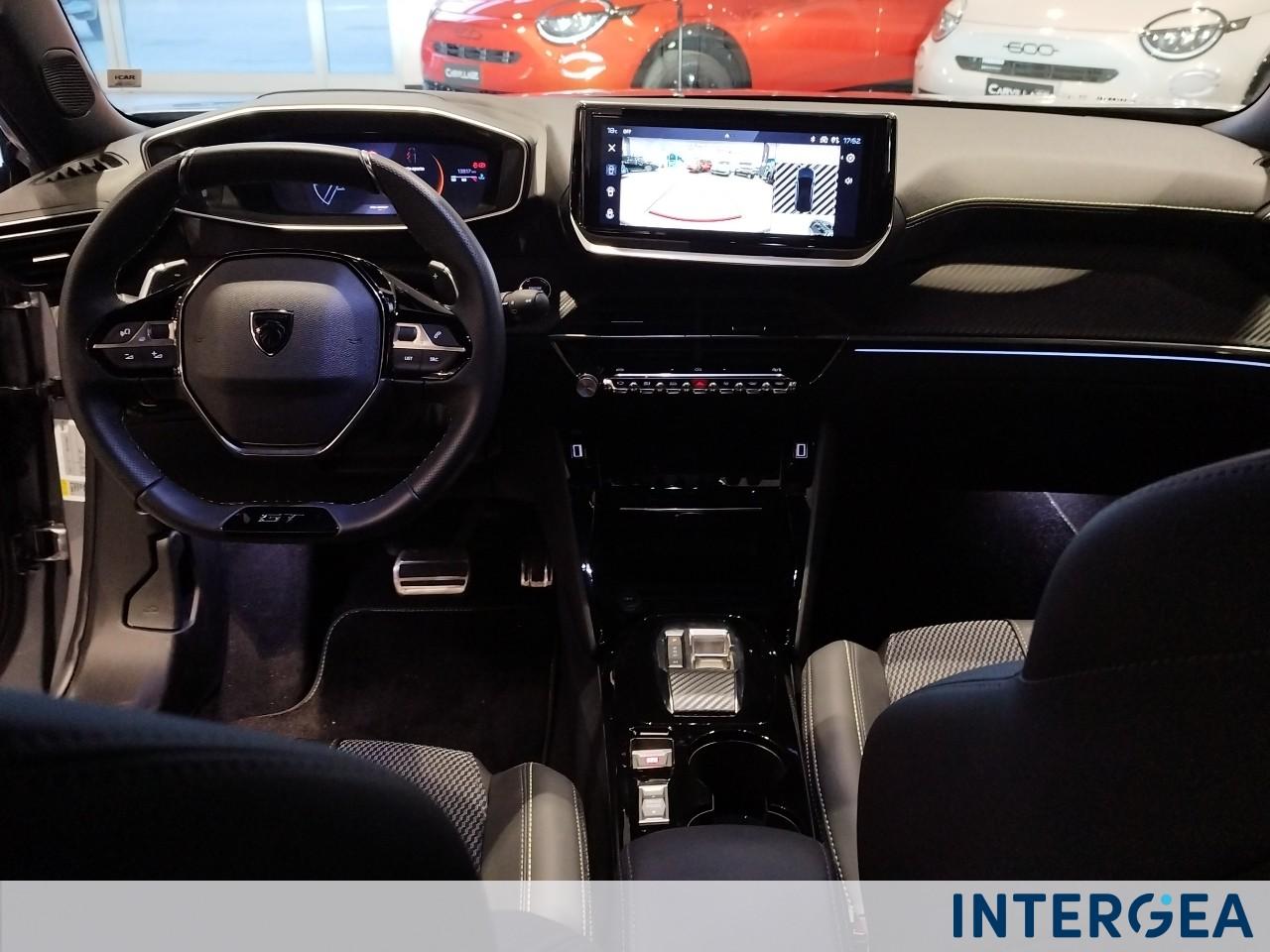 PEUGEOT 2008 1.2 hybrid GT 145cv e-dcs6