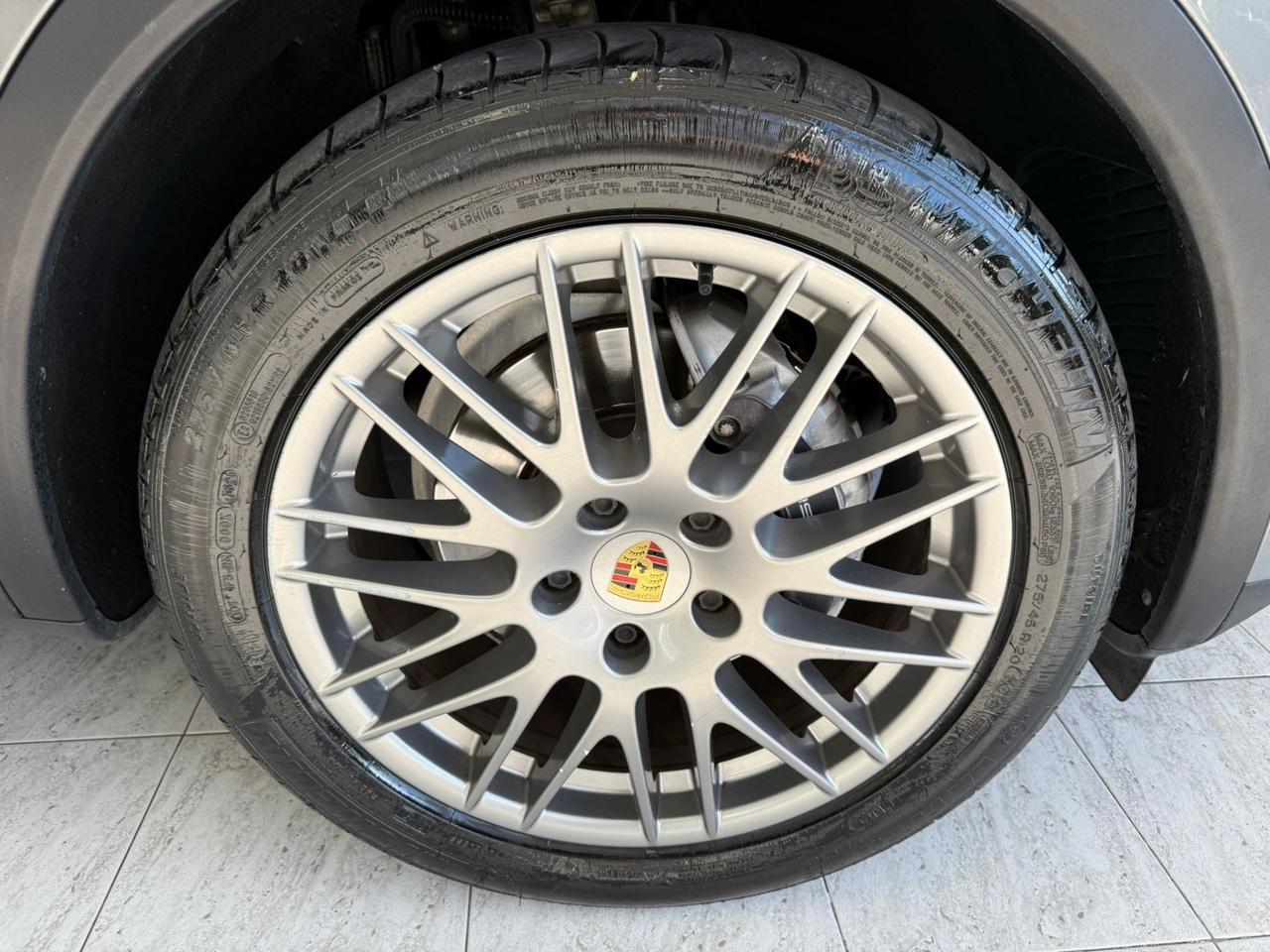 Porsche Cayenne 3.0 DIESEL 245cv TIPTRONIC PERFETTA