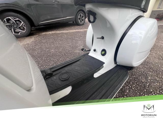 Piaggio Vespa 150 PX (1980 - 00) PX 150 E ELESTART ARCOBALENO