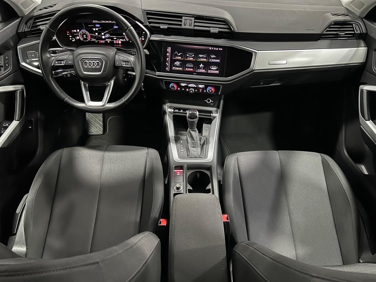 Audi Q3 SPB 35 2.0 TDI STronic Business Advanced