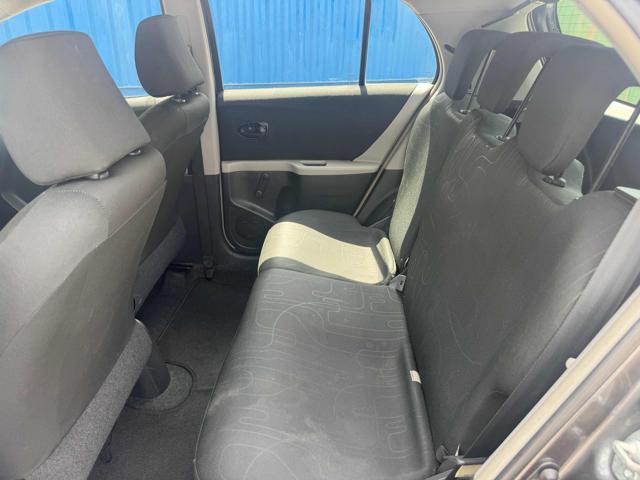 TOYOTA Yaris 1.4 D-4D DPF 5p Sol senza nessun lavoro da fare