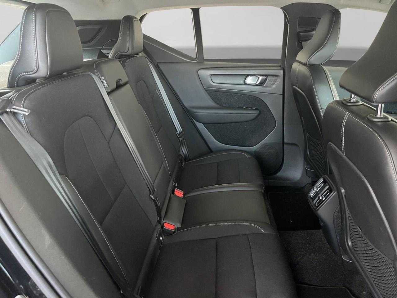 Volvo XC40 2.0 d3 R-design AWD MY20