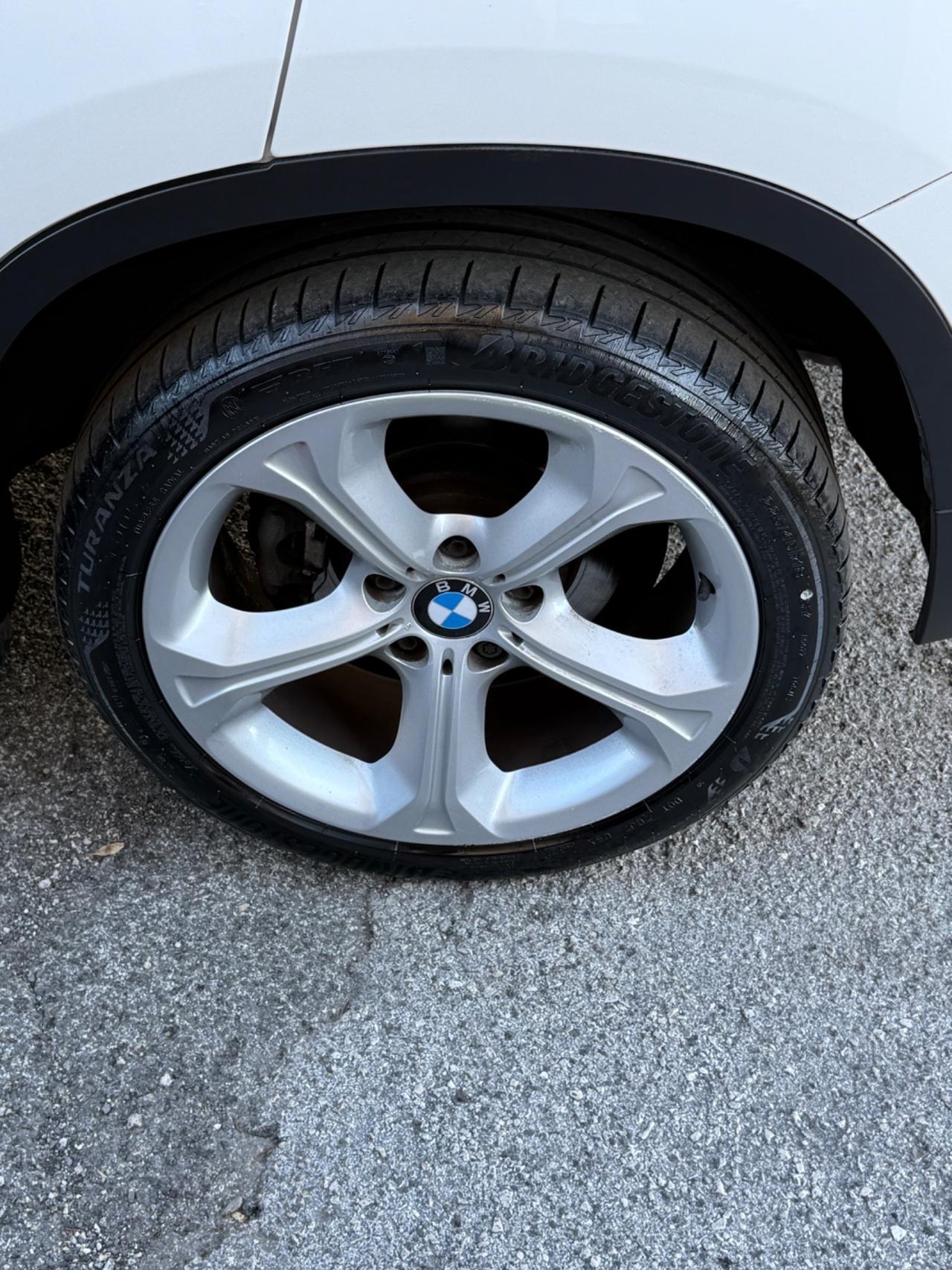X1 xDrive18d Futura-unipro-137 mila km -rate