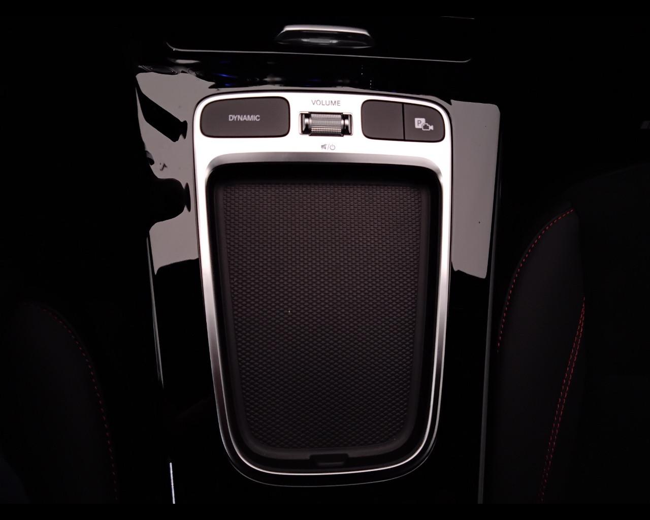 Mercedes-Benz Classe A - W177 2023 - A 180 d AMG Line Advanced Plus auto