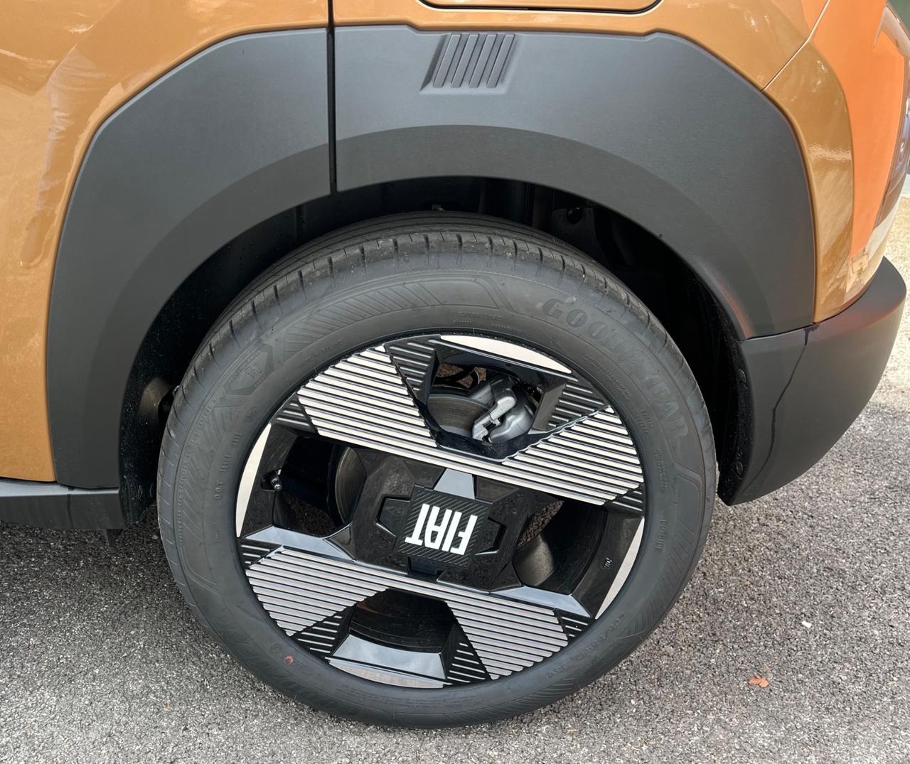 Fiat Grande Panda 1.2 Hybrid 110 CV S&S La Prima