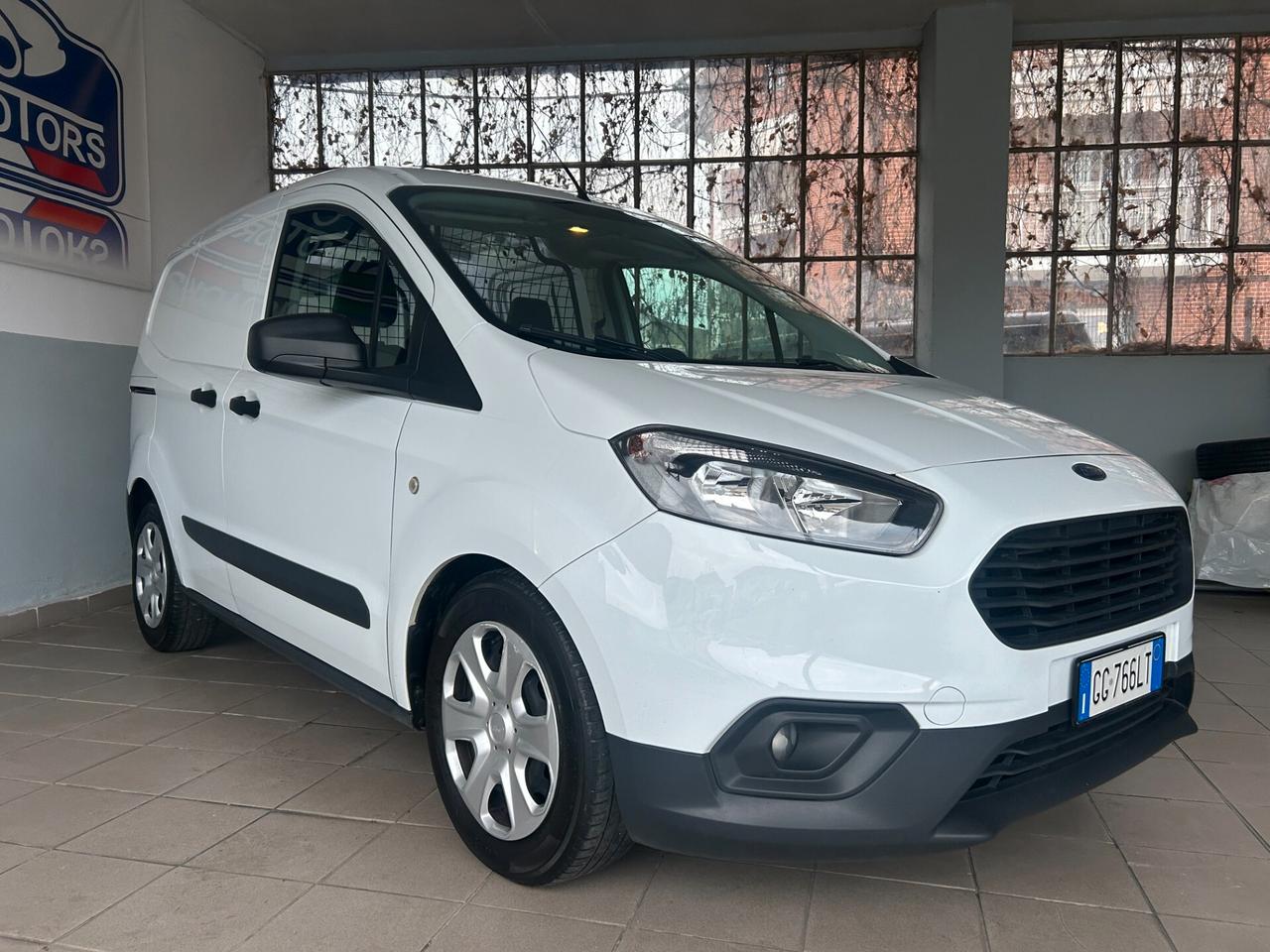 Ford Tourneo Courier 1.5 TDCI 100 CV