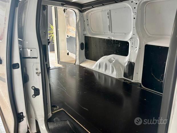 Peugeot Expert BlueHDi 100 CV Furgone Premium Long