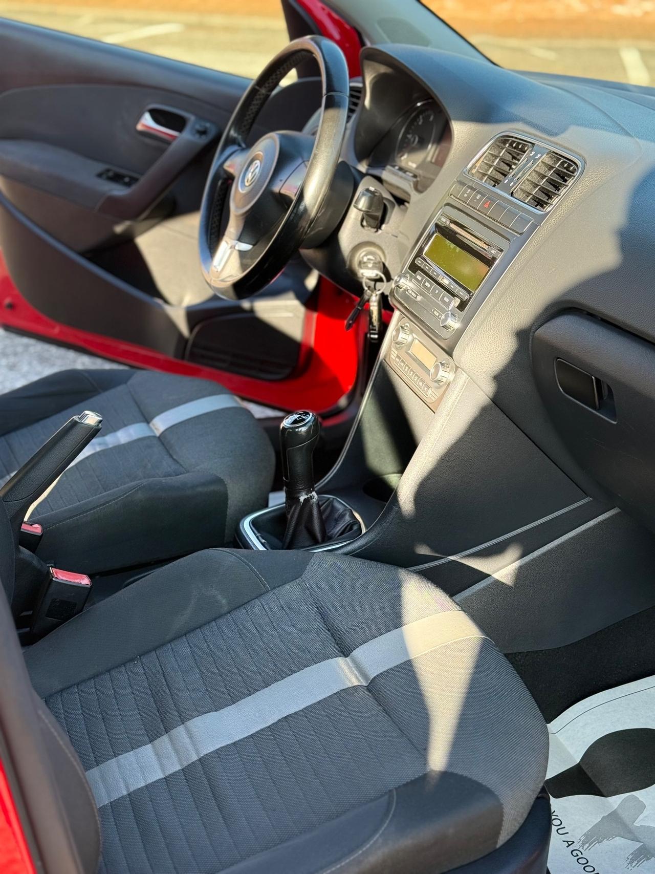 Volkswagen Polo 1.6 TDI 75cv OK NEOPATENTATI