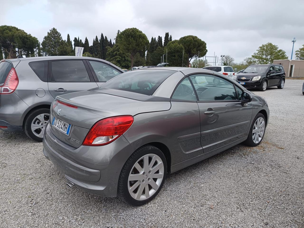 Peugeot 207 1.6 HDi 112CV CC Tecno Tua a 92€ al mese