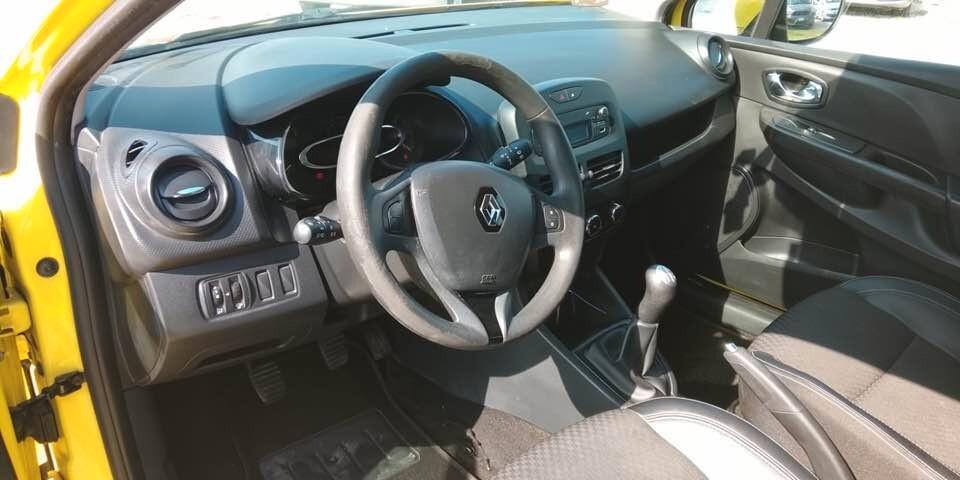 Renault Clio 1.2 75CV GPL 5 porte Costume National